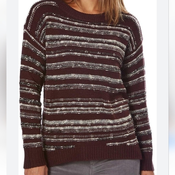 NWT Calvin Klein Jeans Women Knit classic plum Sweater sz M - Picture 1 of 8